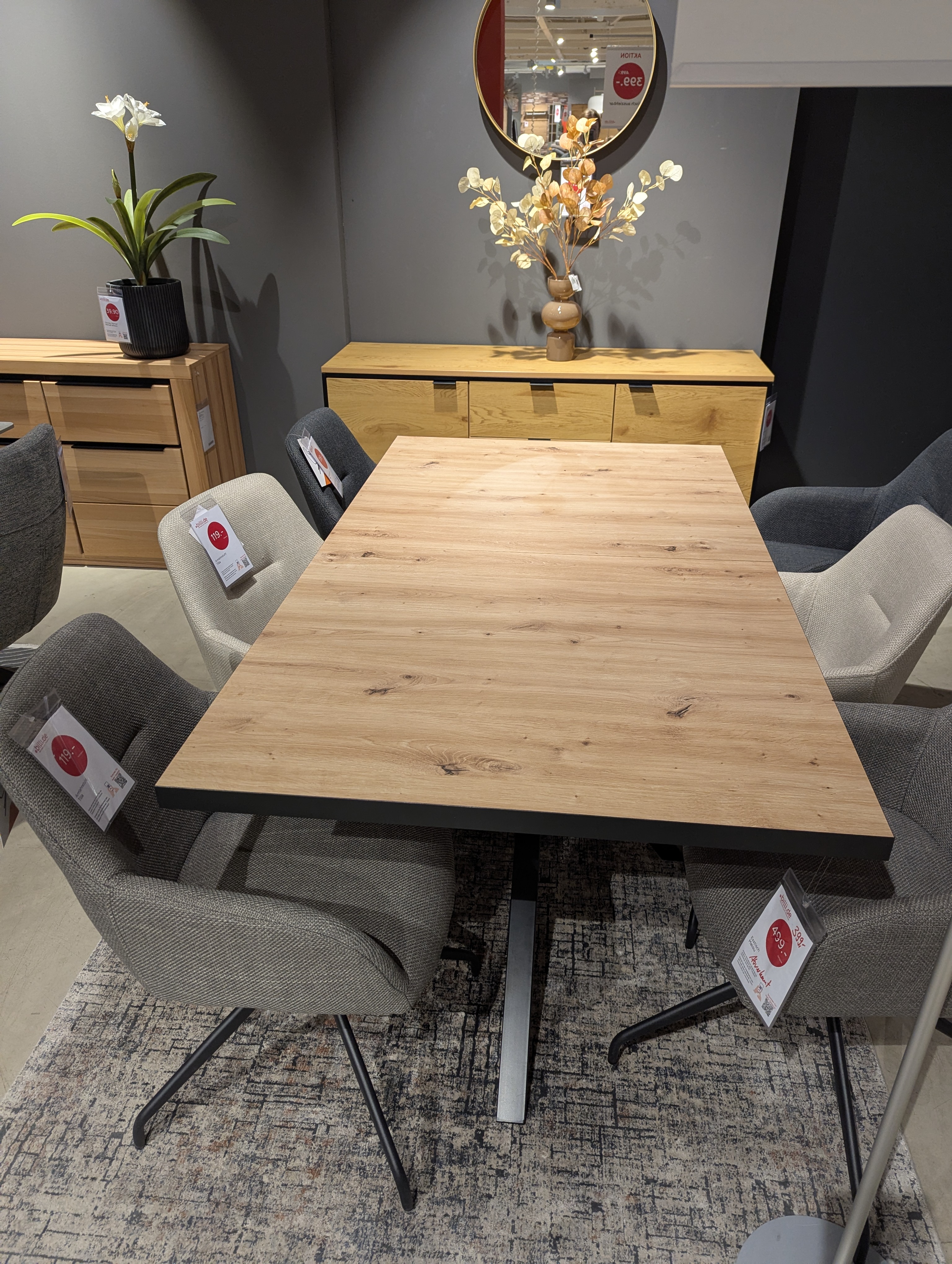 Hela Esstisch MALOU - AUSSTELLUNGSSTÜCK