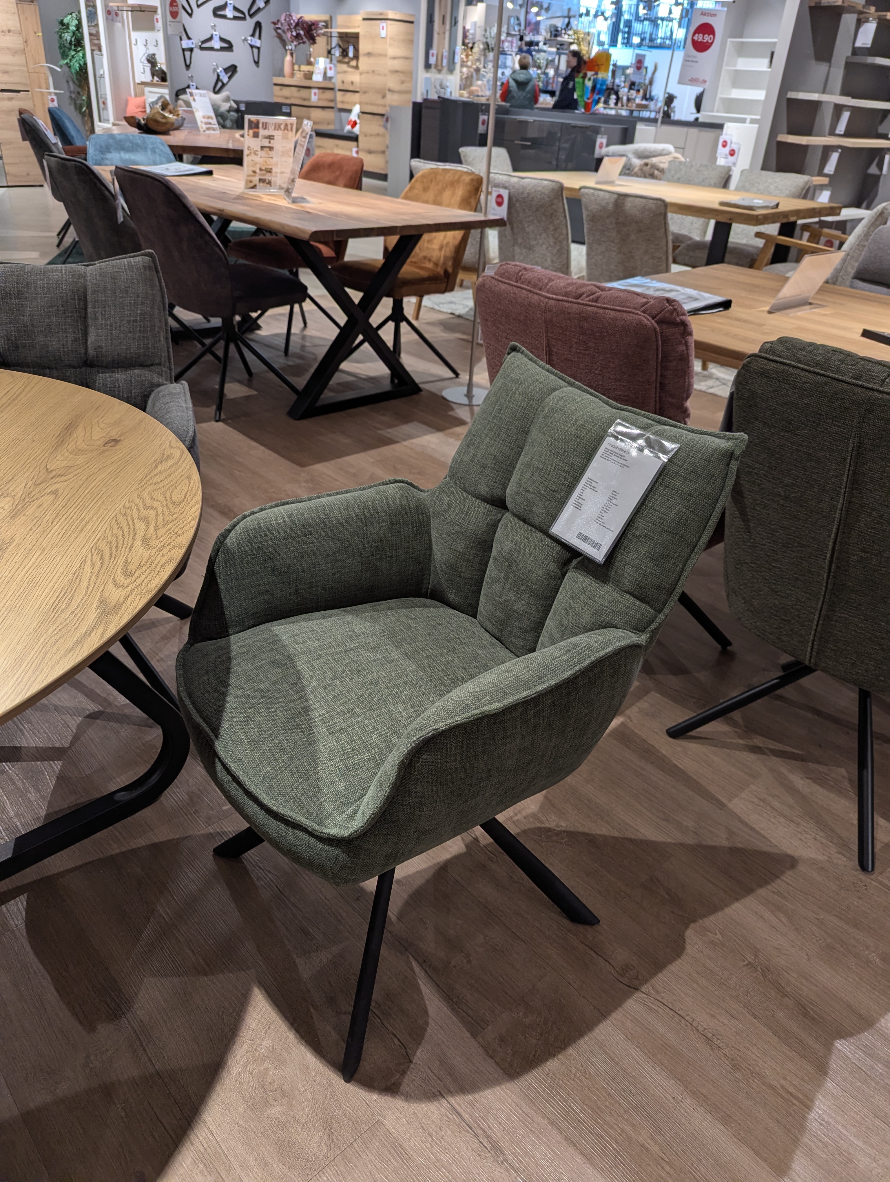 Unique Furniture 4 Fuß Stuhl mit Armlehne MATHIAN - AUSSTELLUNGSSTÜCK